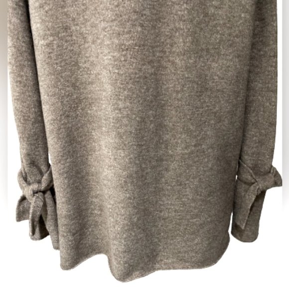 Zara Knit Over Sized Taupe High Low Sweater with Tie Sleeves Size Medium. - Picture 14 of 16